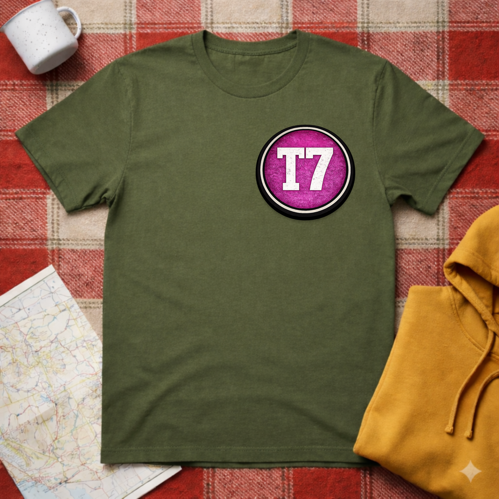 VW T7- Pink Logo- T-shirt